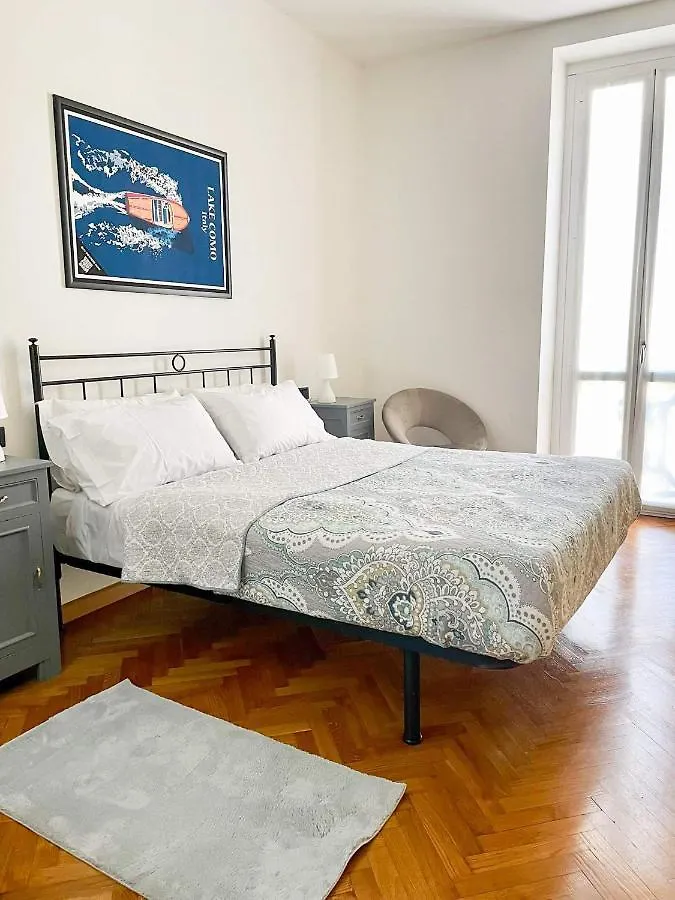 Lake & The City Como Apartment